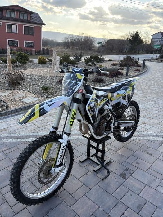 Husqvarna Fc 250 (ktm)