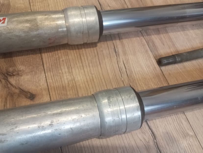 Lagi KAWASAKI KX 250 plus oś zawieszenie przód amortyzatory