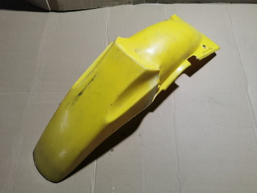 Suzuki RM 125 błotnik tył osłona owiewka obudowa panel