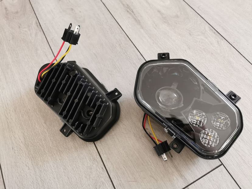 Polaris scrambler sportsman lampa lampy reflektor przód reflektory led