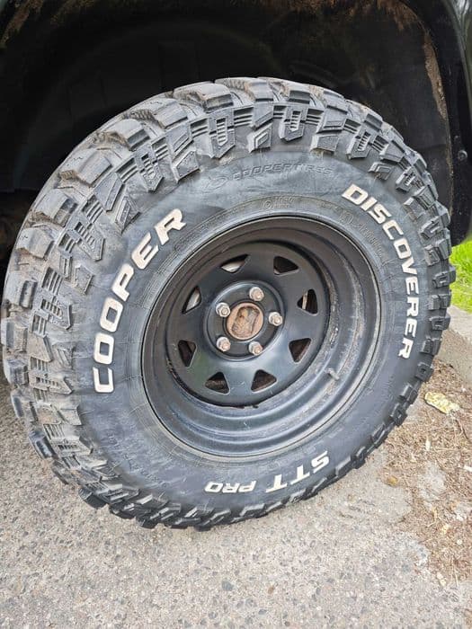 Koła JEEP Cherokee XJ / KJ / KK opony COOPER STT PRO 31 cali