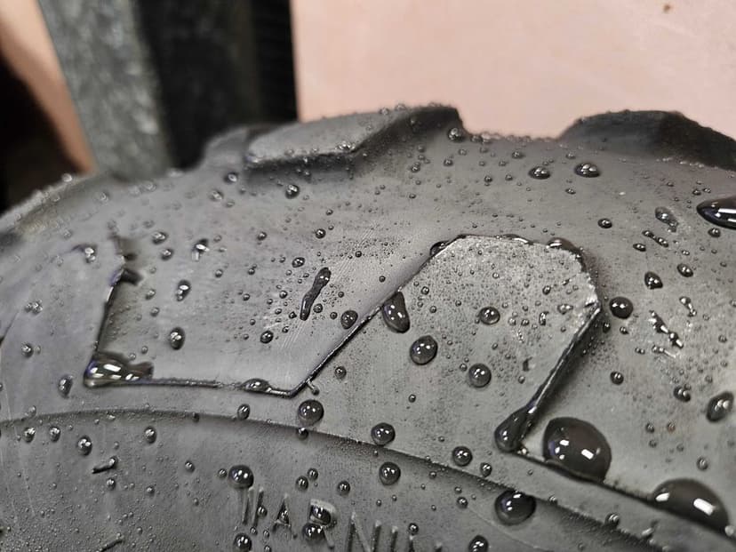 Kawasaki Brute Force 750 4x4 - Felga + Opona , Oryginalne koła