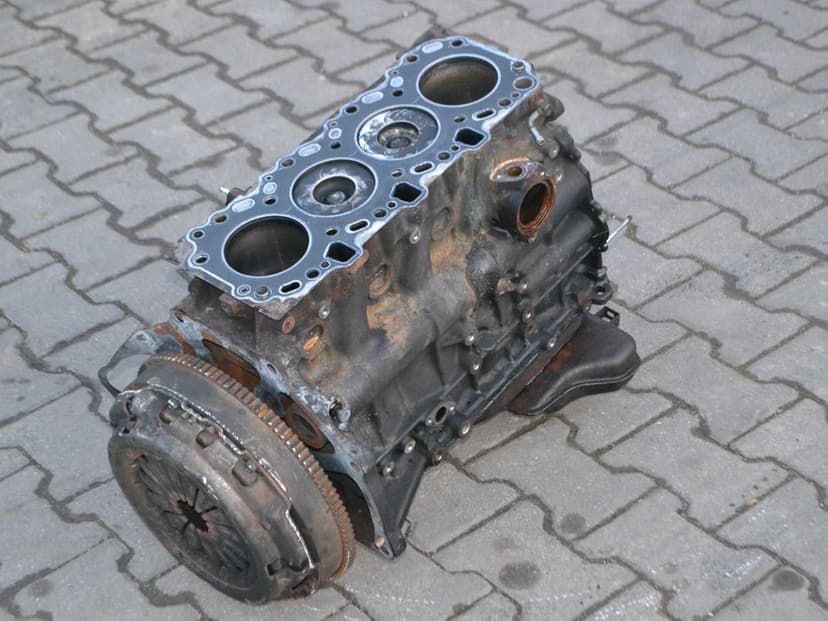 Dół Silnika, Blok, Tłoki, Wał Korbowy Toyota Hilux 2.5 D4D