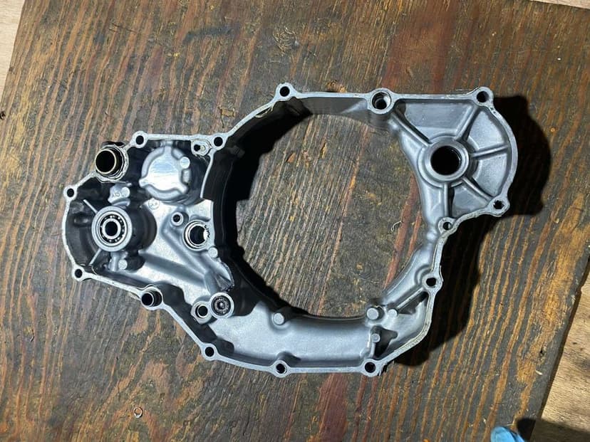 pokrywa cwiartka polkarter karter sprzegla yamaha yzf wrf 450 r 06-11
