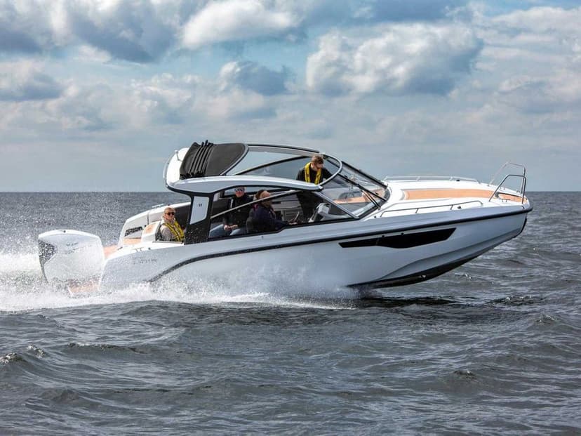 Silver Raptor Sport Top - jacht motorowy > NOWOŚĆ 2025