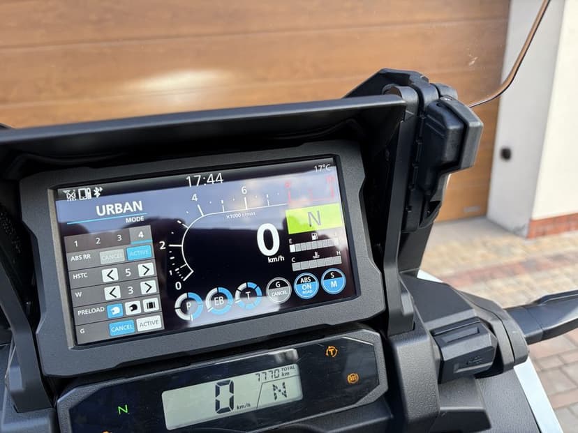 Honda CRF 1100 Africa ATAS przebieg 7.770 km