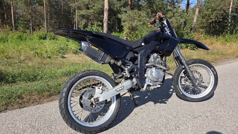 Derbi sonda 125 motocykl sprawny supermoto rieju aprilia dostawa