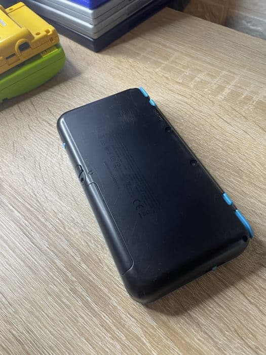 Konsola Nintendo 2DS XL niebieska