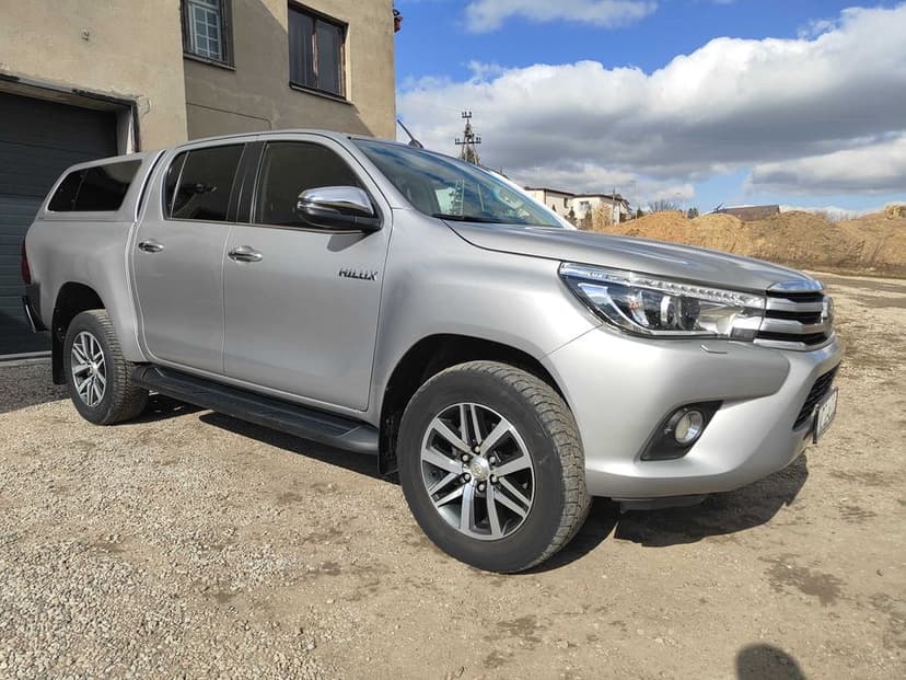 Toyota Hilux 2020r.