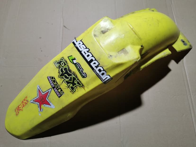 Suzuki RM 125 osłona błotnik tył owiewka panel