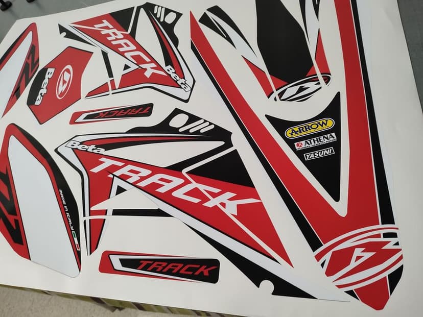 Naklejki Beta RR TRACK komplet + naklejki na oba koła !!! !!!