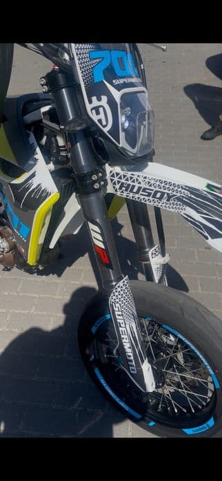 Husqvarna 701 16r bardzo niski przebieg