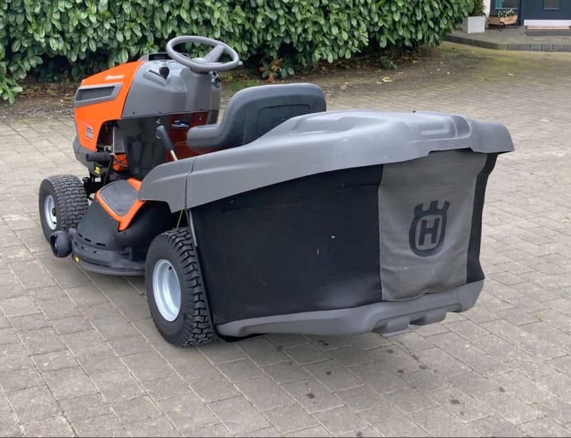 Traktorek kosiarka Husqvarna TC 139T