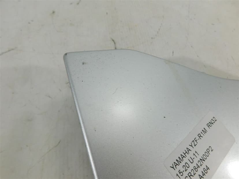 OWIEWKA BOK BOCZNA PRAWA YAMAHA YZF-R1M RN32 15-20 U-11 2CR2842N00P2