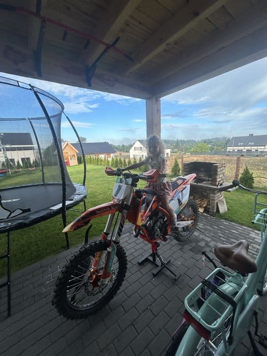 Zadbany ktm sxf 350.