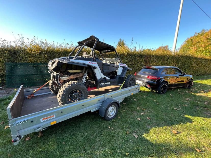 Polaris RZR 1000 XP + przyczepa najazdowa FVAT
