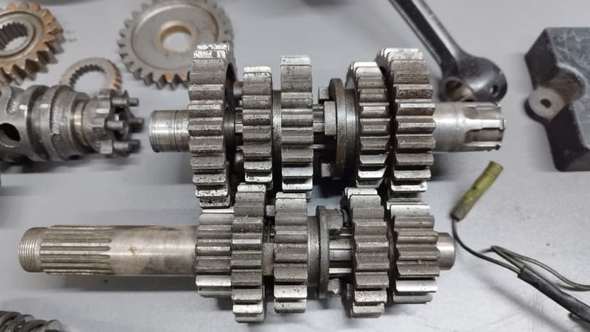 Kawasaki kx 250 wał skrzynia kosz stator moduł wałek