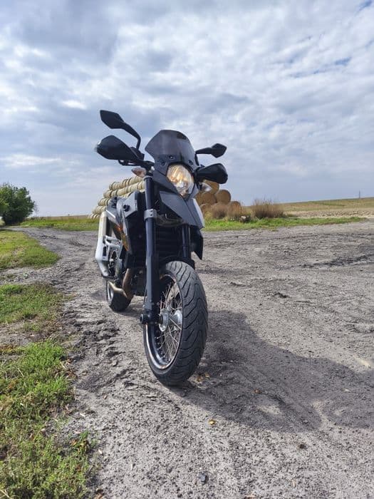 Sprzedam KTM 690 supermoto 2007r