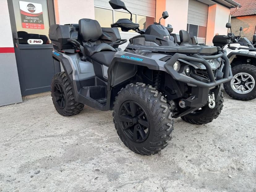 Can am Outlander max DPS 1000R, 2500km/82godz.