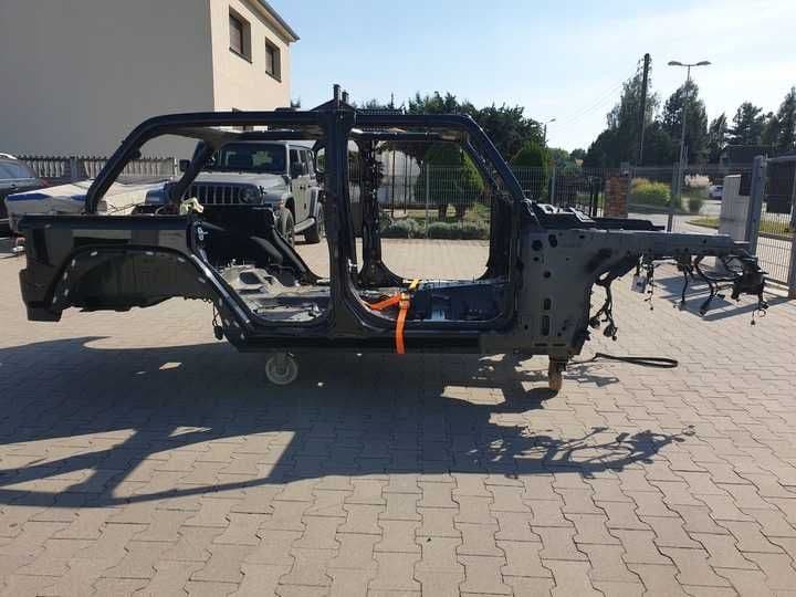 karoseria buda rama jeep wrangler JL 2023