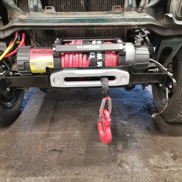 Płyta pod wyciągarkę Suzuki Jimny 1.3