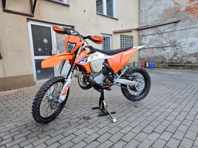 KTM EXC 300 TPI 2023 – Gotowy do jazdy + Dodatki!