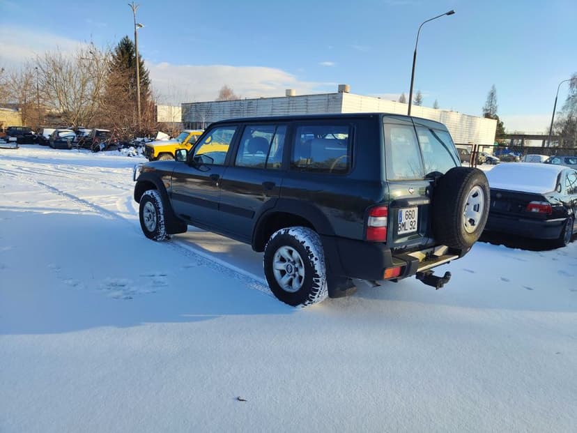 Nissan Patrol Y61 GR 2,8 TD 129KM _ Opłacony _ Francja
