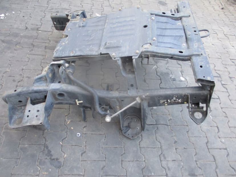 RAMA ZAWIESZENIE LAND ROVER DISCOVERY 4 IV