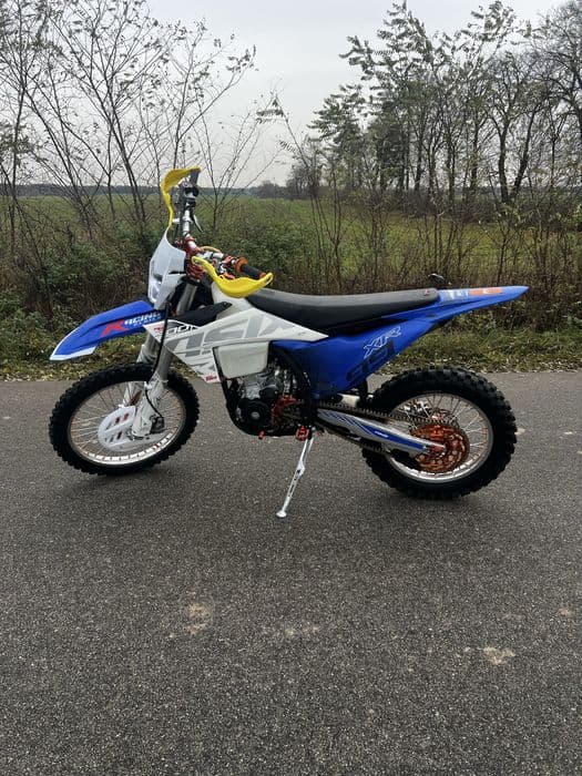 Cross Asix xr 99 300cc