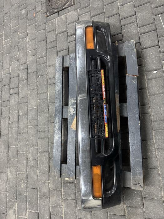 Zderzak przód toyota 4runner