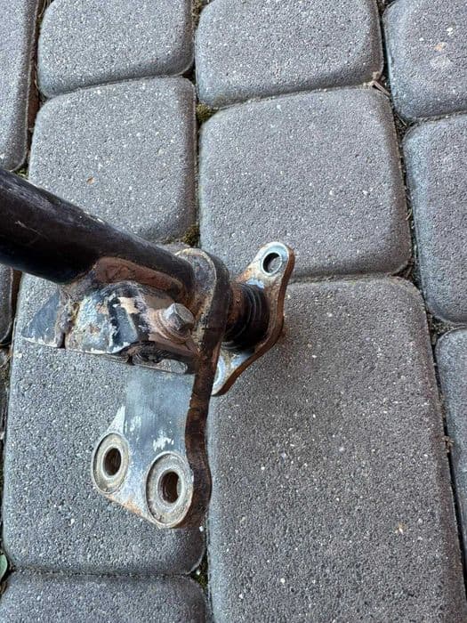 kolumna kierownicza sztyca kierownicy drazka kawasaki KFX 700 r 04-11