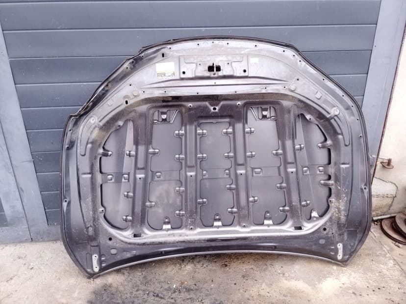 Toyota hilux VIII 16-19 maska pokrywa