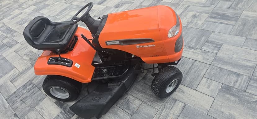Traktorek kosiarka Husqvarna 13Hp