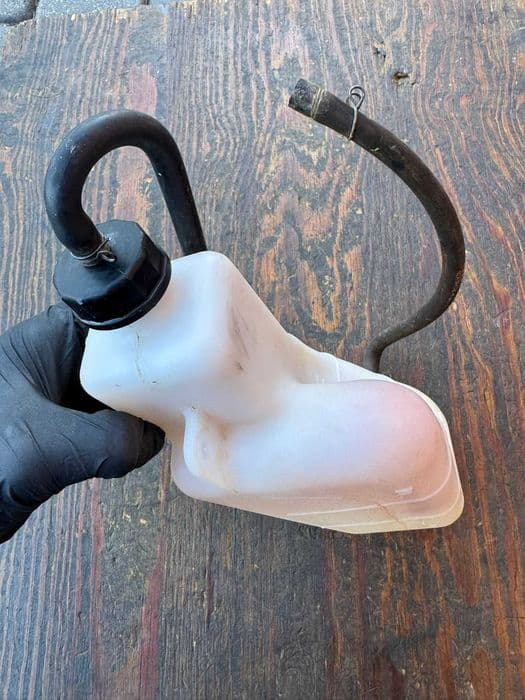 zbiorniczek plynu wyrownawczy chlodnicy kawasaki kfx 700 r 04-11