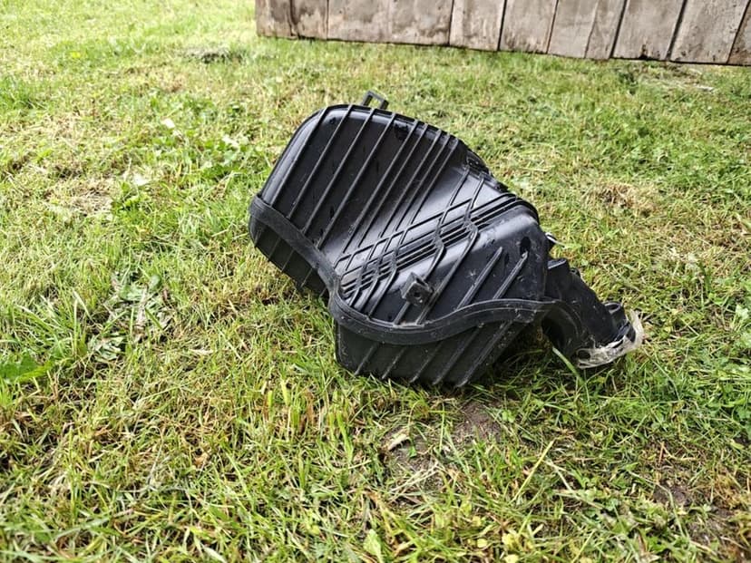 Polaris rzr 1000 airbox obudowa filtr powietrza osłona owiewka