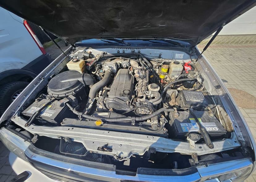 Toyota Land Cruiser 2001 – Kultowy diesel, niezniszczalna legenda 4x4
