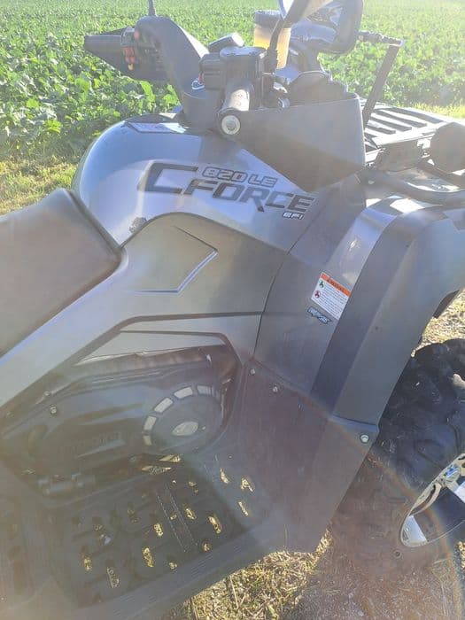 Sprzedam cf moto 820