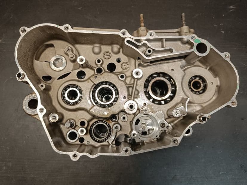 Kartery karter blok połówka silnik części Suzuki DRZ DR-Z 400 E LTZ