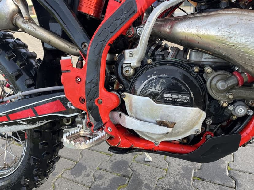 Beta RR 300 MY20 2T enduro