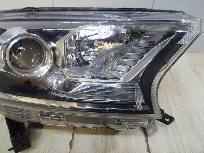 land rover defender 2 l663 20- lampa lewa full led 14 pin lr181381