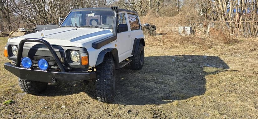 Nissan Patrol Y60 silnik BMW 2.5 R6 benzyna