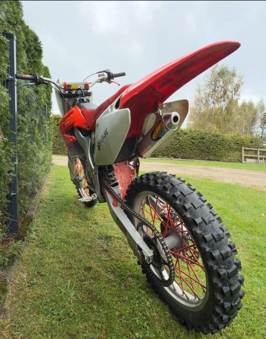 Honda CR125 — gotowa do terenu
