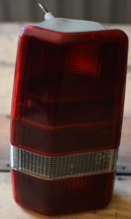 Lampa Prawy Tył Prawa Tylna Land Rover Discovery I 1