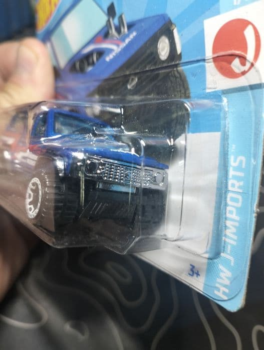 Hot Wheels Nissan Patrol custom resorek autko samochodzik nowy