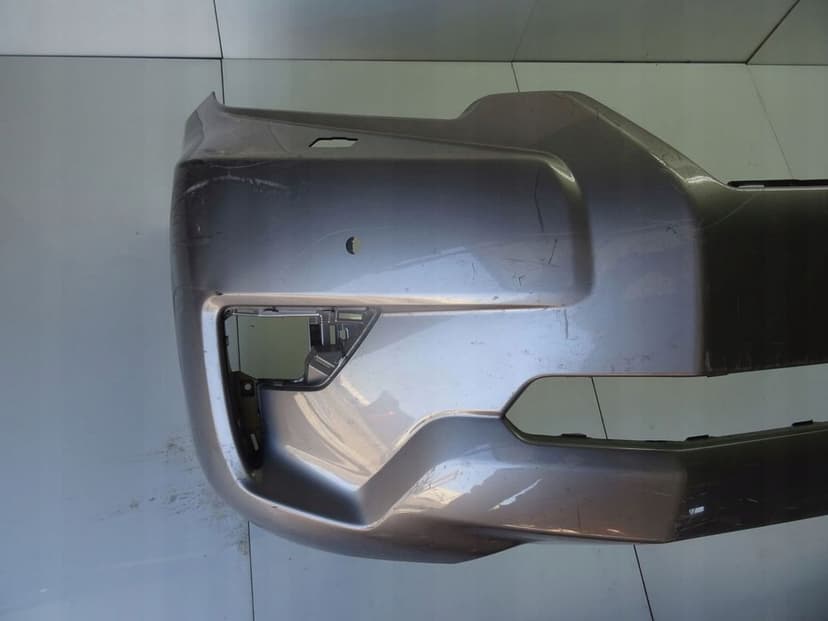 toyota land cruiser (j150) 2018 zderzak przedni