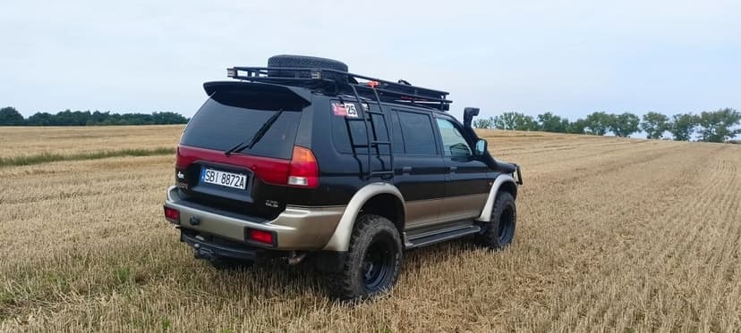 Mitsubishi Pajero Sport 3.0 V6+LPG
