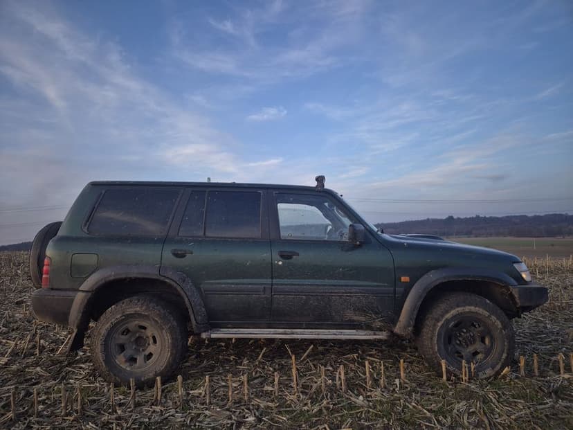 Nissan Patrol Y61 3.0Di Long 7 osób, manual, Zd30, Gu2, hak 3500kg