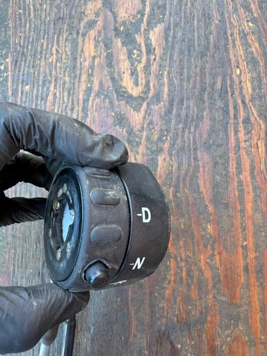 przelacznik biegow manetka skrzyni mechanizm kawasaki KFX 700 r 04-11