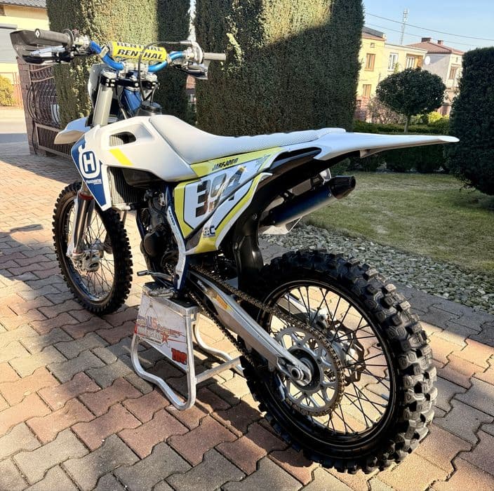 Husqvarna TC 125 Raty 2022 Transport