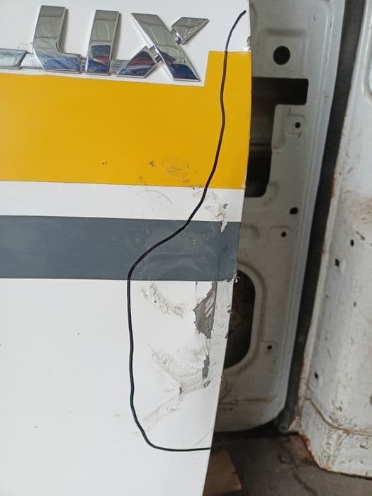 Drzwi prawy przód prawe przednie Toyota Hilux 15- 4 drzwiowy 4D